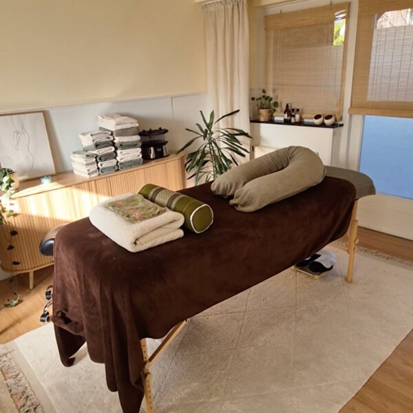 Behandeltafel voor massage met kussens